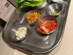 -Ant 蚂蚁洞烤肉·大营地(上海静安大悦城店)