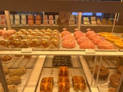 -好利来(上海长宁龙之梦店)