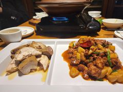 -隔壁老王·家常云南菜(花巷店)