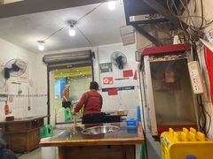 -鸿顺老铁锅美蛙鱼府(解放碑店)
