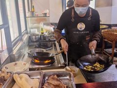 -何永光123鲜牛肉馆(1号店)
