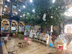 -钟书阁(松江泰晤士小镇店)