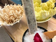 老品种金针菇-鲜货俚鲜火锅(青果路店)