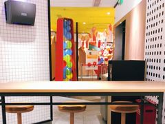 -麦当劳(百联西郊购物中心店)