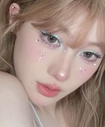 -明天见·化妆造型工作室