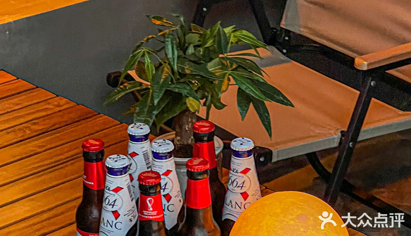 武汉露营风小酒馆⛺️巨出片…湖经大学生快冲！