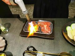 -铭牛烧肉·和牛海鲜自助(高新月牙湖店)