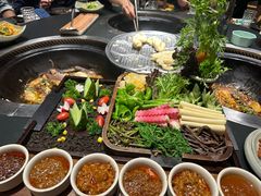 东北蘸酱菜-蘸小院铁锅炖·蘸酱菜·东北菜(怀远门店)