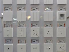 -百安居装修建材卖场(罗湖店)