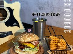 -汉堡双倍·喜鹊堡