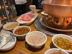-额尔敦草原涮羊肉·烧烤(冻青树总店)