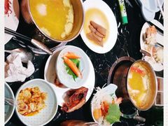 -淡尾·海鲜自助概念餐厅(虹桥南丰城店)