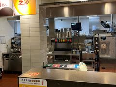 -麦当劳(乳山路店)