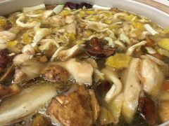 -东巴谷野生菌火锅餐厅