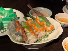 -大头虾越式风味餐厅(光明广场店)
