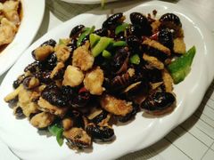 干煸蚕蛹-谢虢彬名厨私房菜