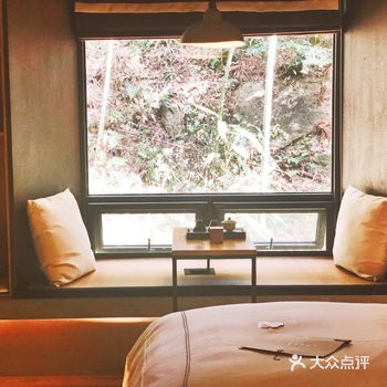 老茶厂改造的民宿，别有一番味道