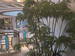 -浅深(世茂滨江精品店)