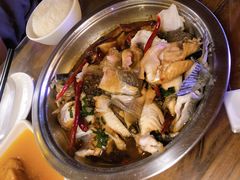 -隔壁老王·家常云南菜(花巷店)