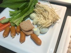 -怡品川宇火锅(宝立方店)