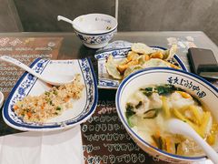 -长人馄饨铺(解放街店)
