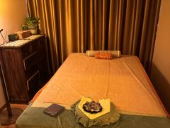 -金色莲花泰式按摩SPA(石牌店)