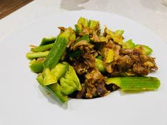 -闫府私房菜(经四路万达店)