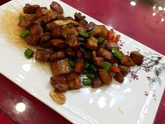 烧汁珍菌炒牛柳粒-清心鸡沙田乳鸽店·非遗传承(粤垦路店)