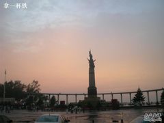 -人民防洪胜利纪念塔