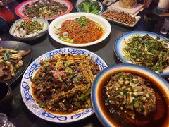 -醉小酒馆·川菜·江湖菜·重庆菜(观音桥旗舰店)