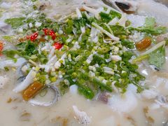 -廖哥泡椒兔(峨眉店)