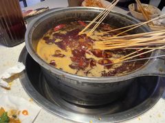 -钢管厂五区小郡肝串串香(蜀都万达店)