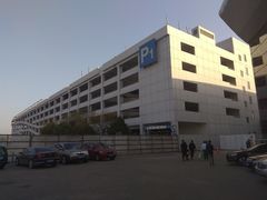 -上海新国际博览中心-P1立体停车场