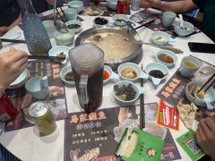-马家斑.鲜鱼火锅(松湖万科店)