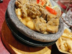 石锅手打牛肉丸-潮堂(环球金融中心店)