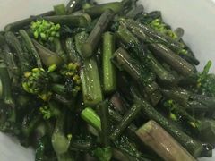 -红色湘菜馆(春风店)