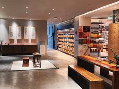-荷风细雨·中国茶宴(世纪大道店)