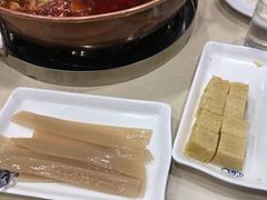 -楼外楼大刀肉传统火锅居(博学路店)