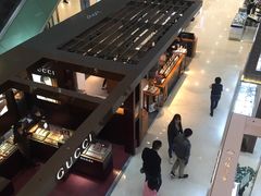 -王府井百货(中州中路店)
