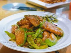 茄子炒辣椒-老妈私房鱼头(欧洲城店)