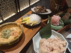 -捞王锅物料理(上海世茂广场店)