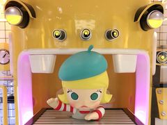 -泡泡玛特POPMART(上海环球港店)