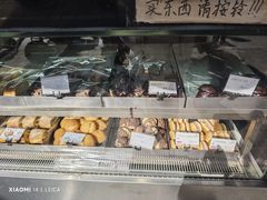 -苹果花园(龙漕路店)