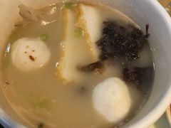 -新大咀港式茶餐厅(宝山万达店)