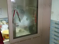 -张阿三馄饨店