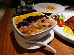 -10號公馆专业果木牛排餐厅