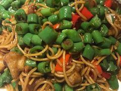 双椒鸡脆骨捞面-東舍食唐精品陕菜馆