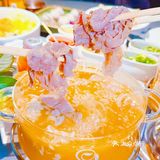 黄番茄火锅yyds❗酸爽浓郁，涮什么都好吃