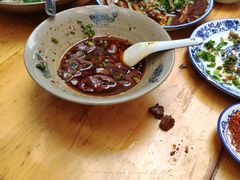 -杨三娘跷脚牛肉(羊子山西路店)
