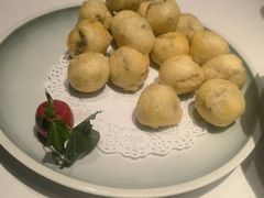 -八府香鸭·啫啫煲(华山路店)